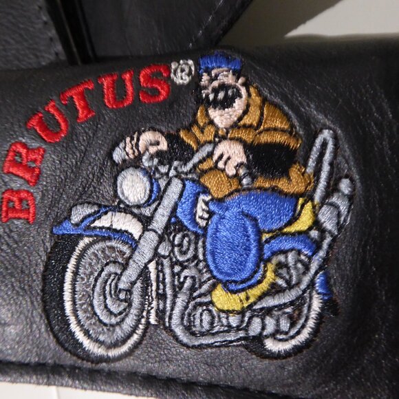 Brutus on motorcycle leather trifold wallet with chain - Picture 2 of 9